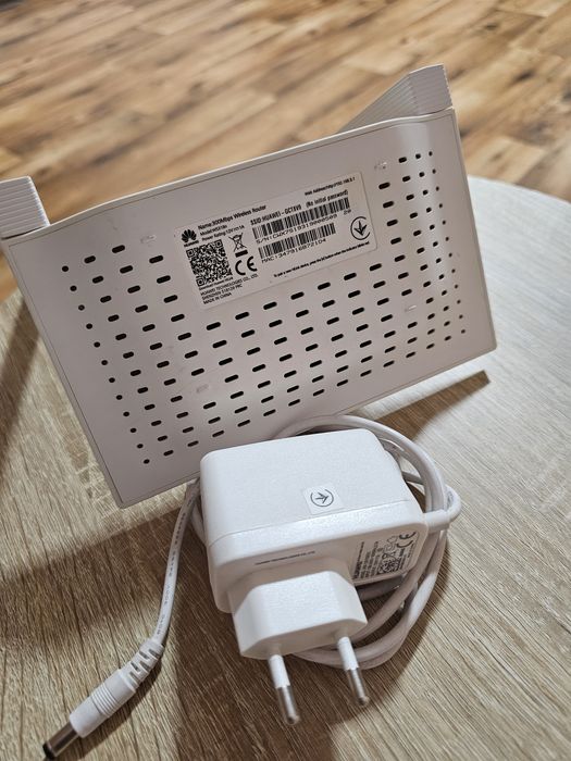 Wi-Fi роутер Huawei WS318n
