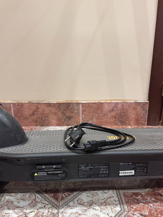 Електросамокат Ninebot KickScooter Max