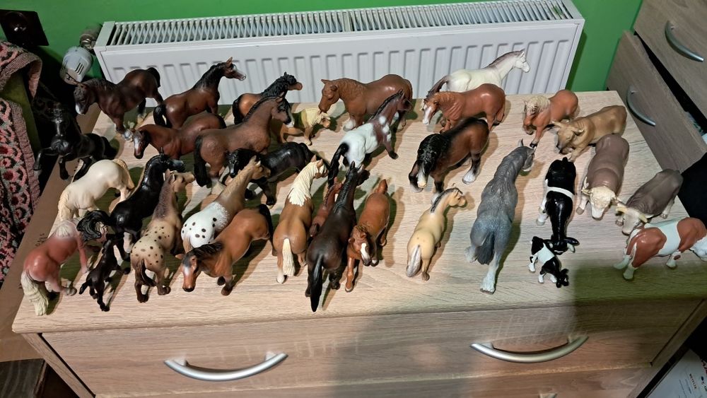 Figurki koń Schleich