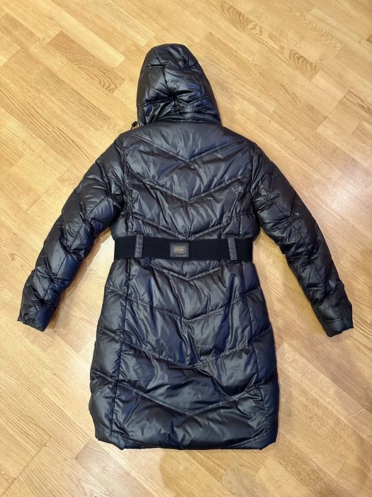 Пуховик жіночий IGUANA 38 р.