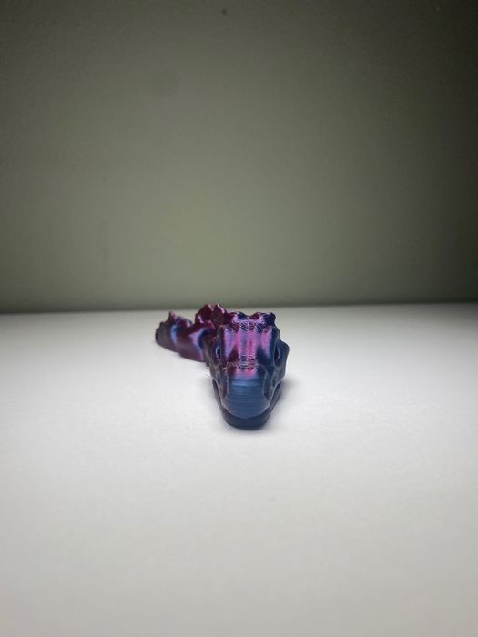 Brelok fioletowo-niebieska czaszka smoka flexi