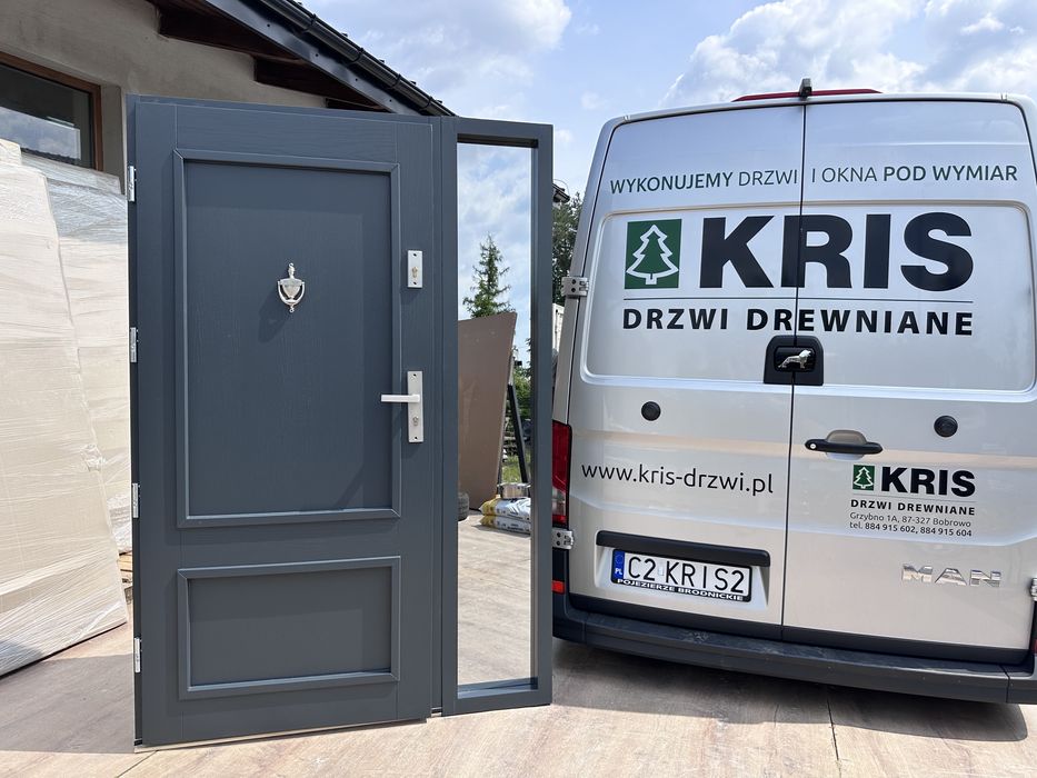 Drzwi zewnętrzne drewniane z doświetlem 140 Montaż C Polska