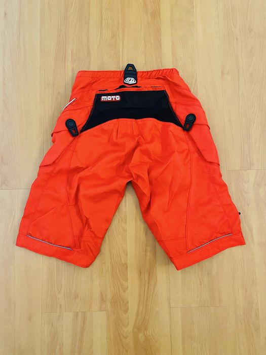 Calções TroyLeeDesigns