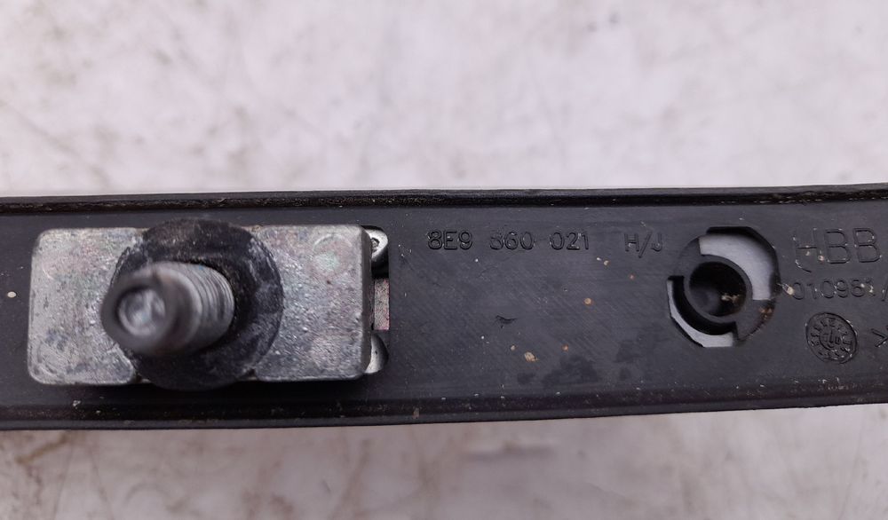 Barra de tejadilho AUDI A4 (8E2, B6)