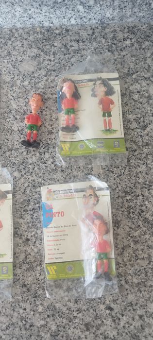 Figuras colecionáveis euro 96