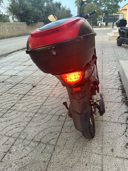 Scooter eletrica goose
