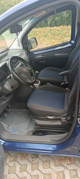 Sprzedam samochód Fiat Qubo.