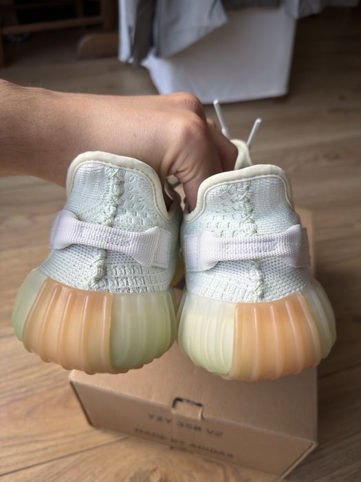 Adidas Yeezy Boost 350 V2 Hyperspace buty sneakersy miętowe 43 1/3