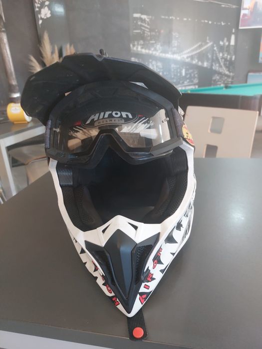 Capacete airoh 2023