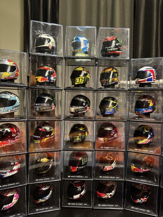 Coleção capacetes motogp