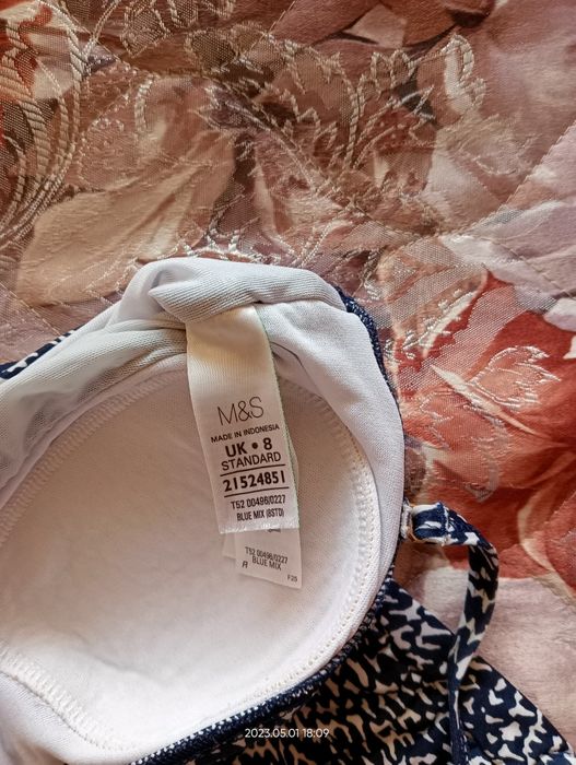 Женский сдельный купальник