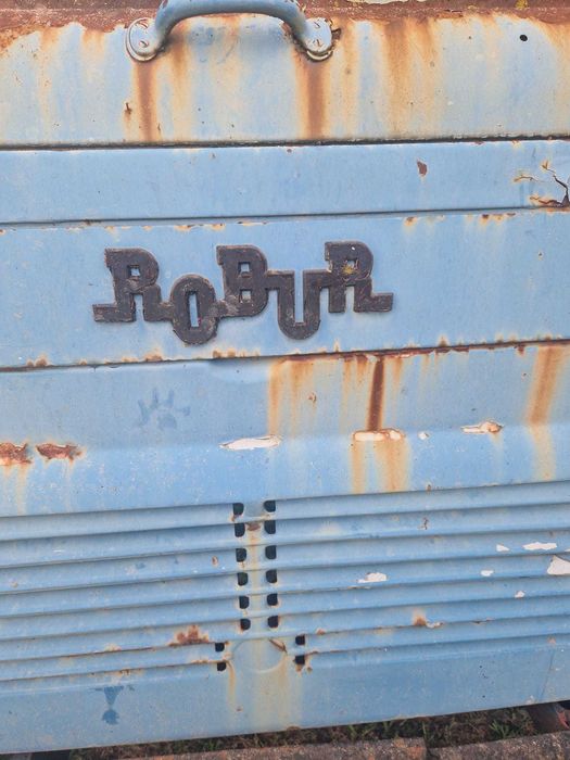 RoBuR IFA części PRL rama widelec