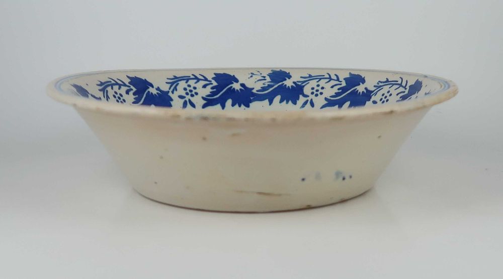 Taça em faiança Portuguesa Séc. XIX - 21.5 cm