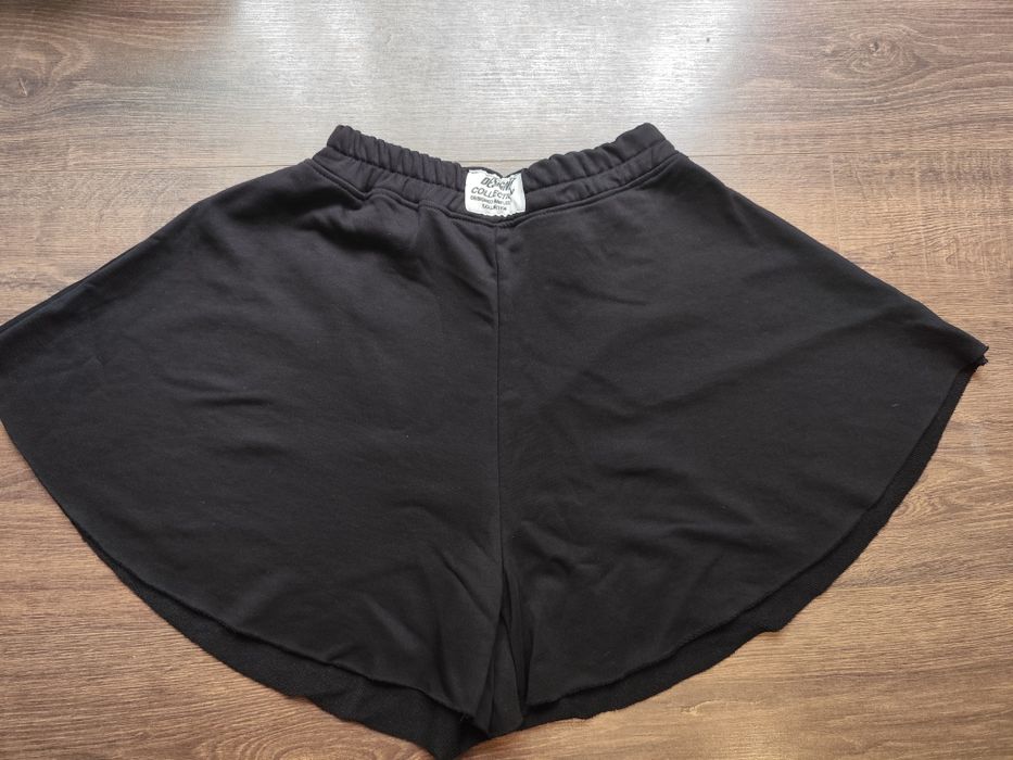 Шорты- юбка новые