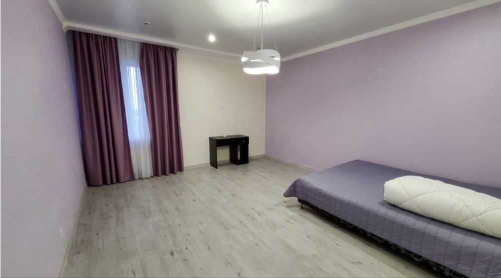 Будинок біля моря, Нова Дофінівка