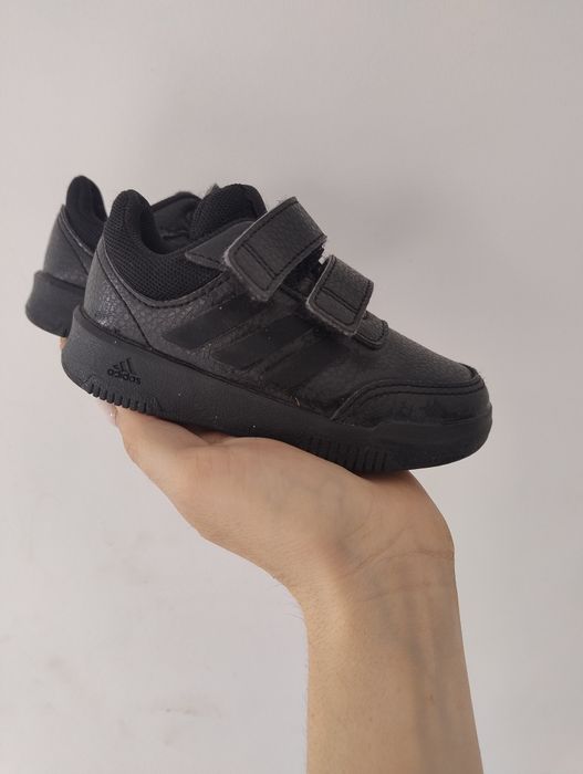 Buty adidas 23 stan bardzo dobry