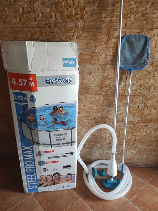 Piscina BESTWAY STEEL PRO MAX circular 457x122cm (2 meses de utilização)