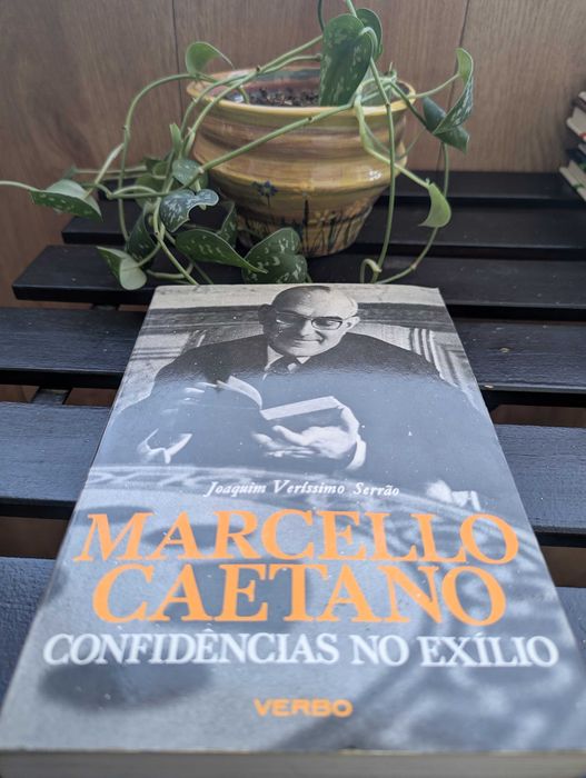 Marcello Caetano: Confidências no Exílio - Joaquim Veríssimo Serrão