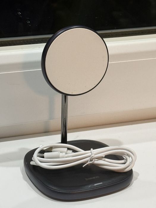 Безпровідна зарядка Baseus Swan Magnetic Desktop 15W з кабелем