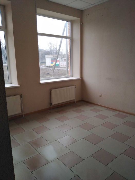 Нежитлова будівля, площею 465.8 кв.м. Дніпропетровська обл.
