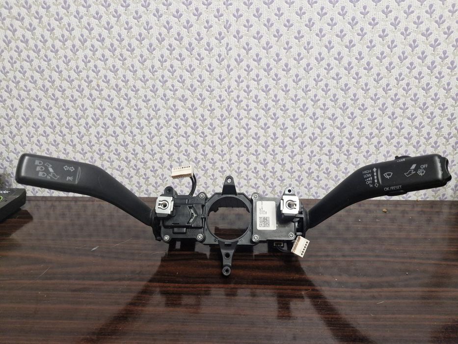 Підрульовий перемикач VAG 1K5953521AE