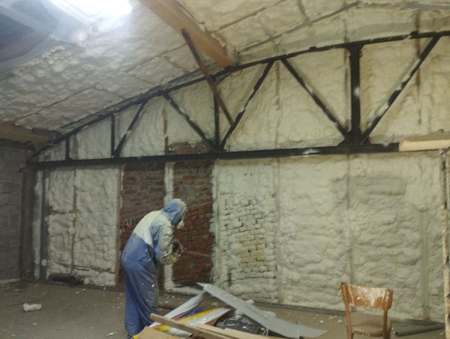 Утеплення пінополіуретаном, піною Жидачів