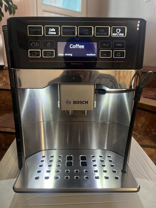 Кофемашина Bosch veroAroma 700