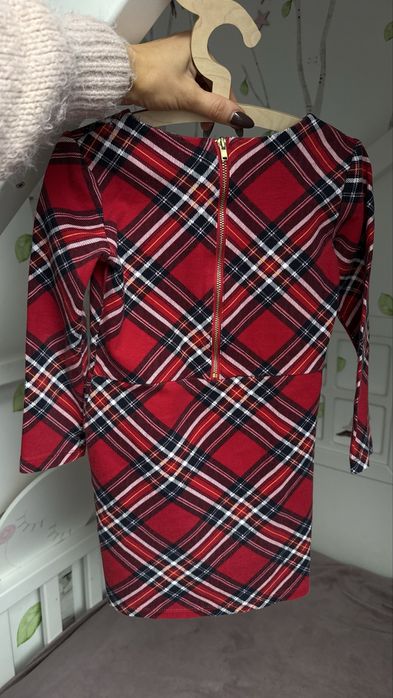Sukienka w kratę H&M