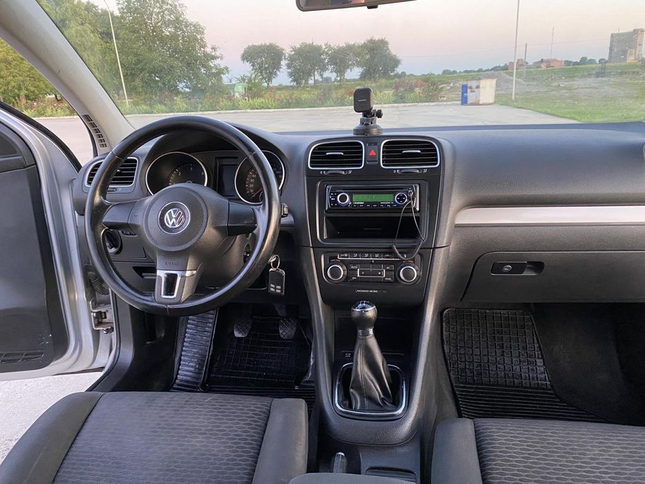 Гольф 6 в чудовому стані