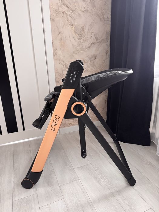 3 в 1 Стільчик-гойдалка для годування ME 1102 DEBUT Posh Black