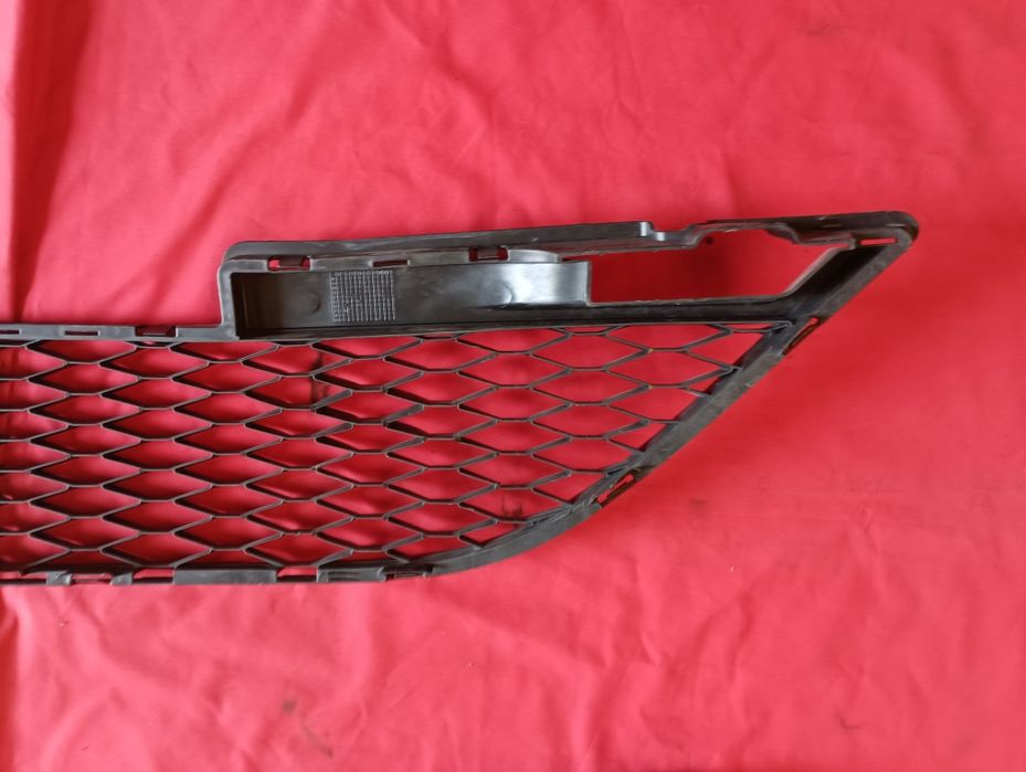Grelhas Parachoques frente SEAT Ibiza FR 6 J