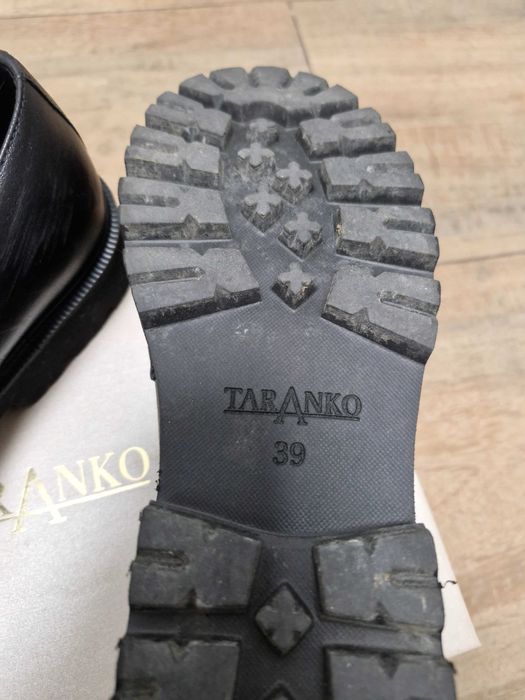 Czarne eleganckie półbuty/mokasyny Taranko