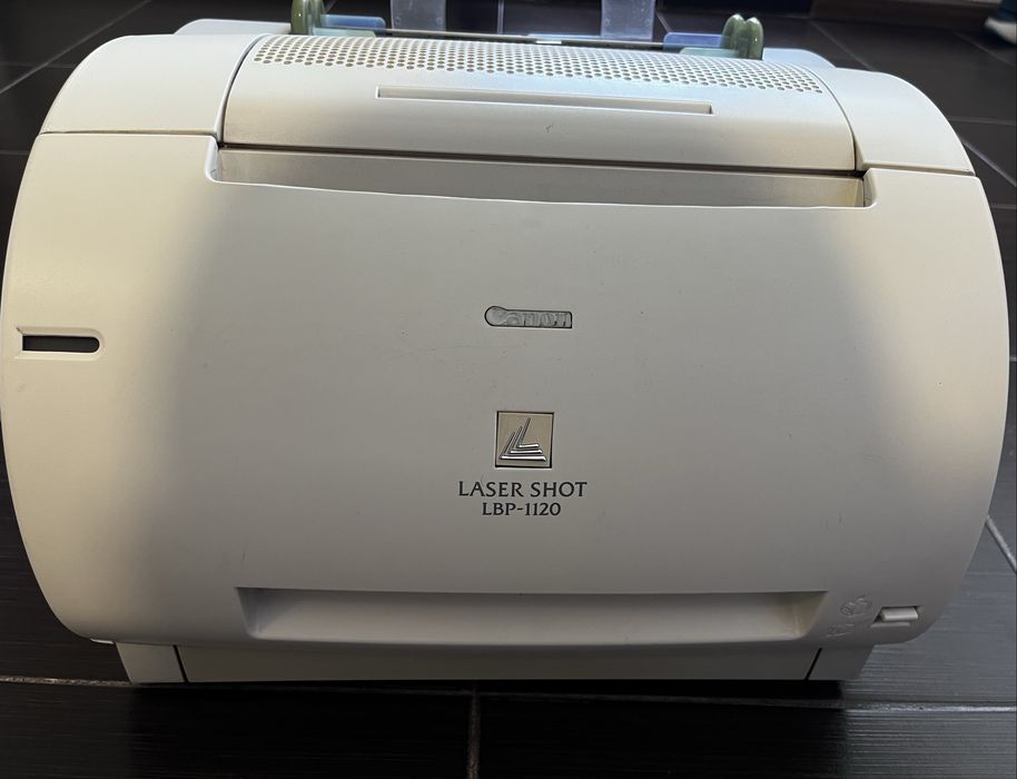Продаю лазерний принтер Canon  LBP-1120