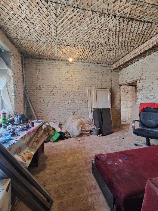 Продам 3 комнатная квартира Залютино. Рынок