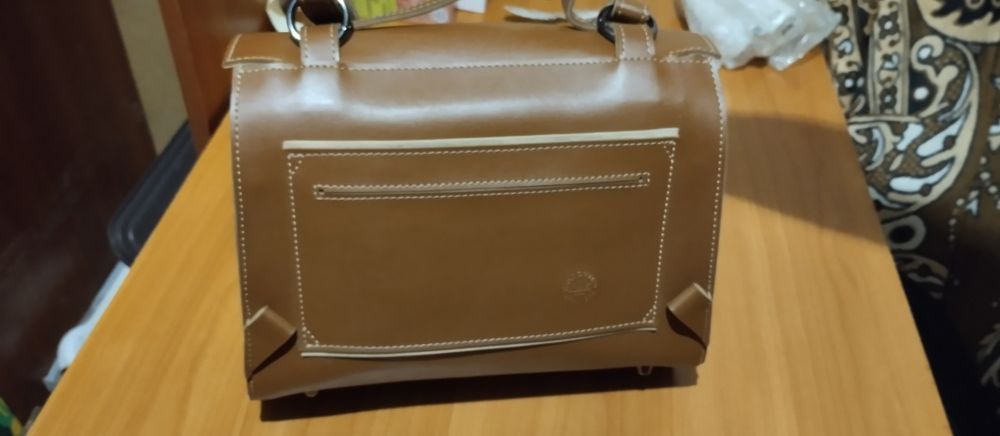 Кожаная сумка от L&E Studio