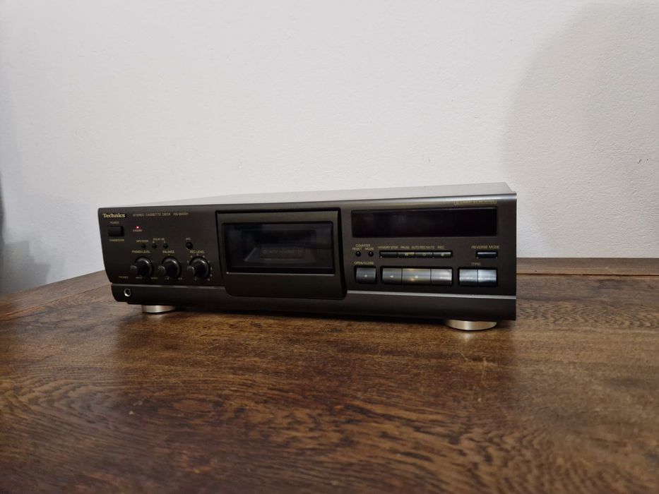 Magnetofon Technics RS-BX501 deck