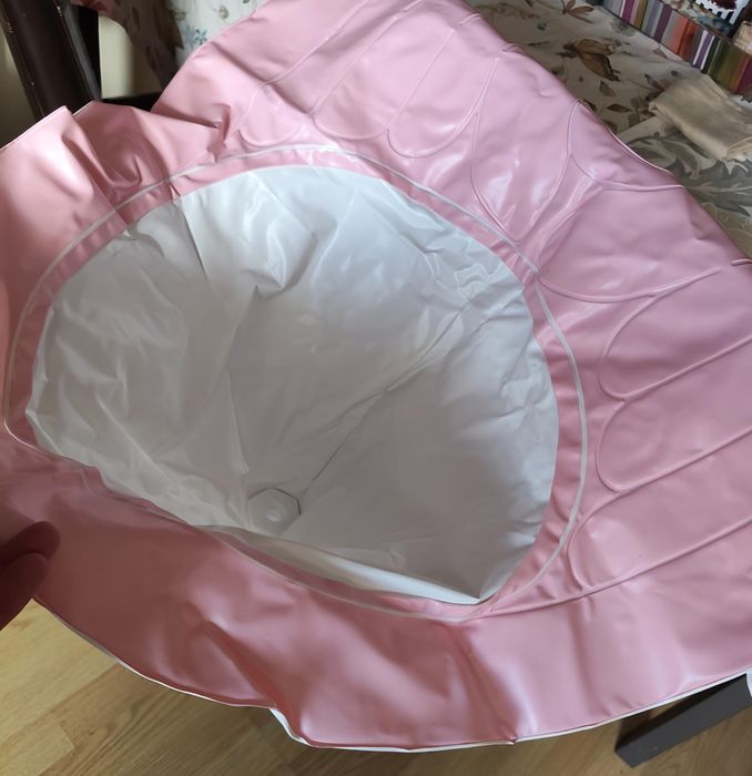 Bacia insuflável e portátil para lavar cabelos