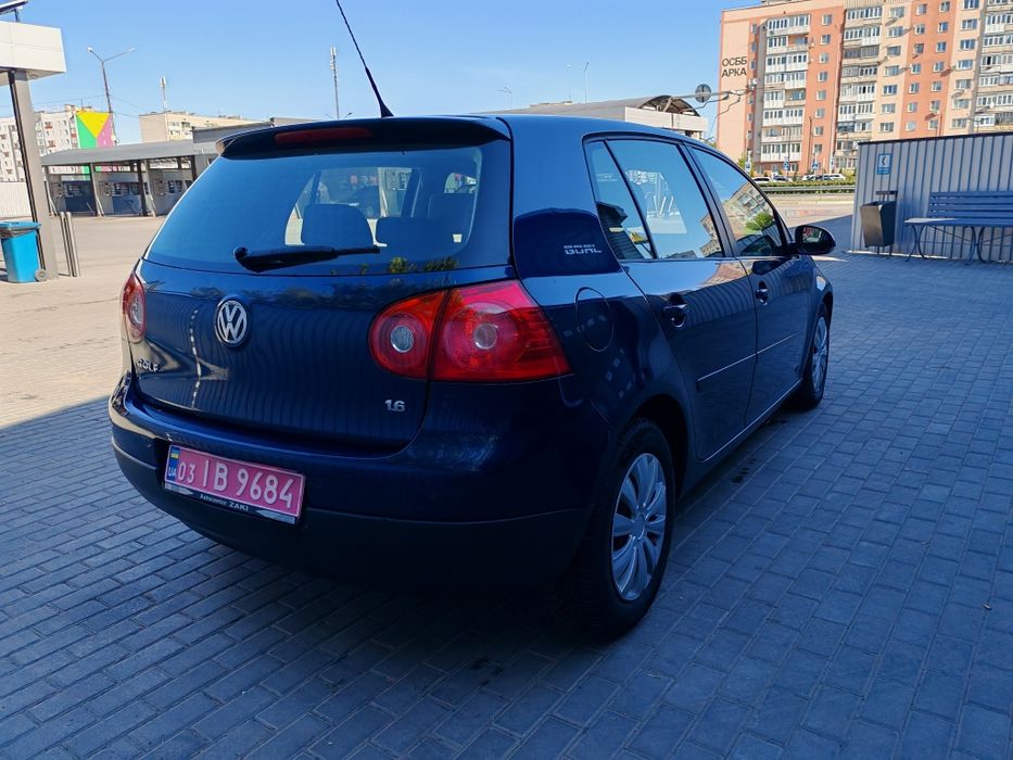Volkswagen Golf 5 1.6 mpi