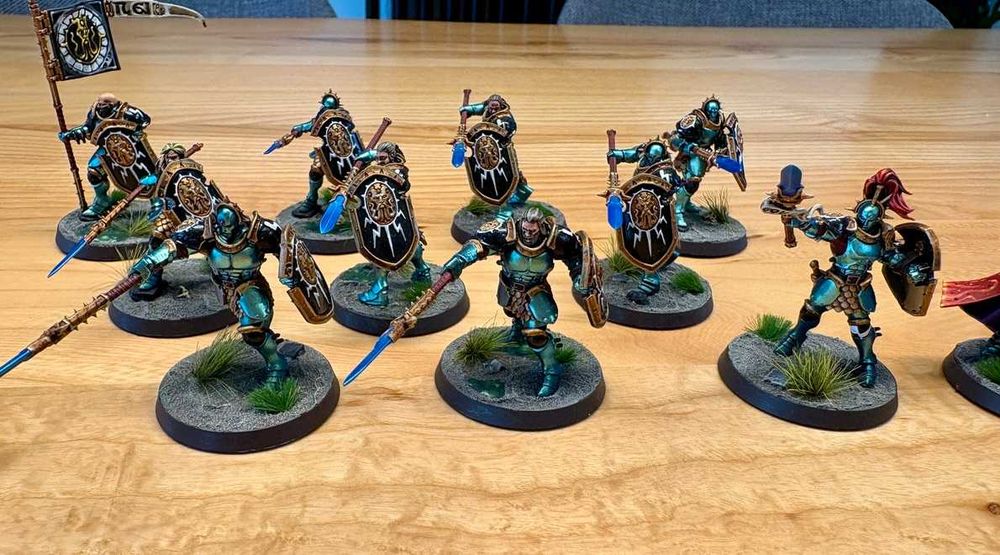 Stormcasts Eternals - zestaw pomalowanych modeli (Annihilators, Praetors, Vindictors, Lord-Relictor)