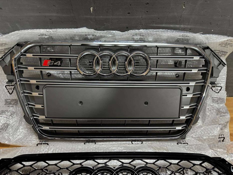 решетка S line A4 rs4 AUDI решотка радиатора новая ауді В8.5 решітка