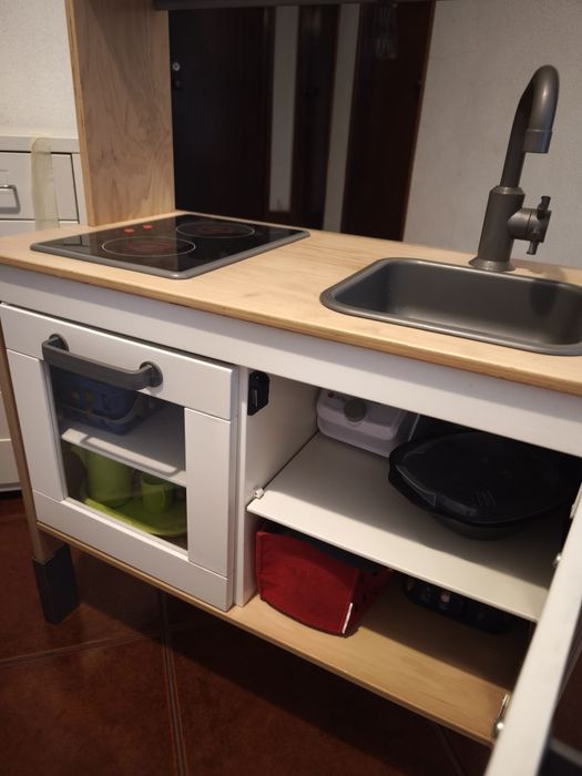 Cozinha IKEA criança