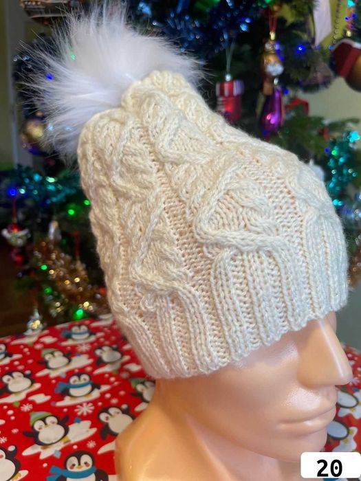 Ciepłe czapki wełniane robione na drutach | rękodzieło od babci