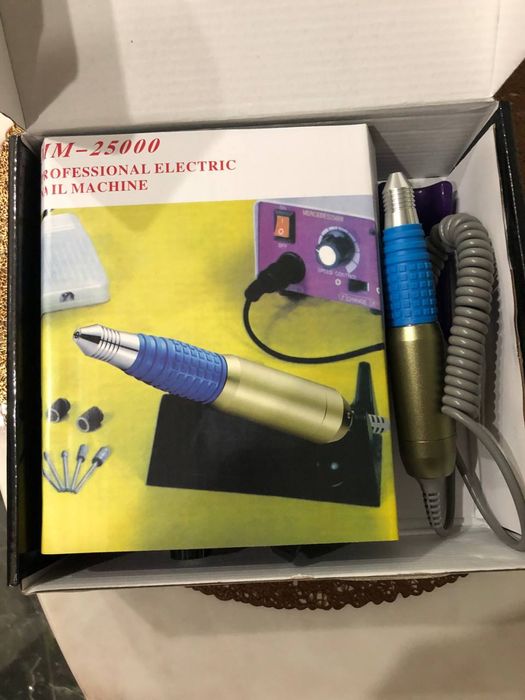 Фрезер для манікюра та педикюру , новий
