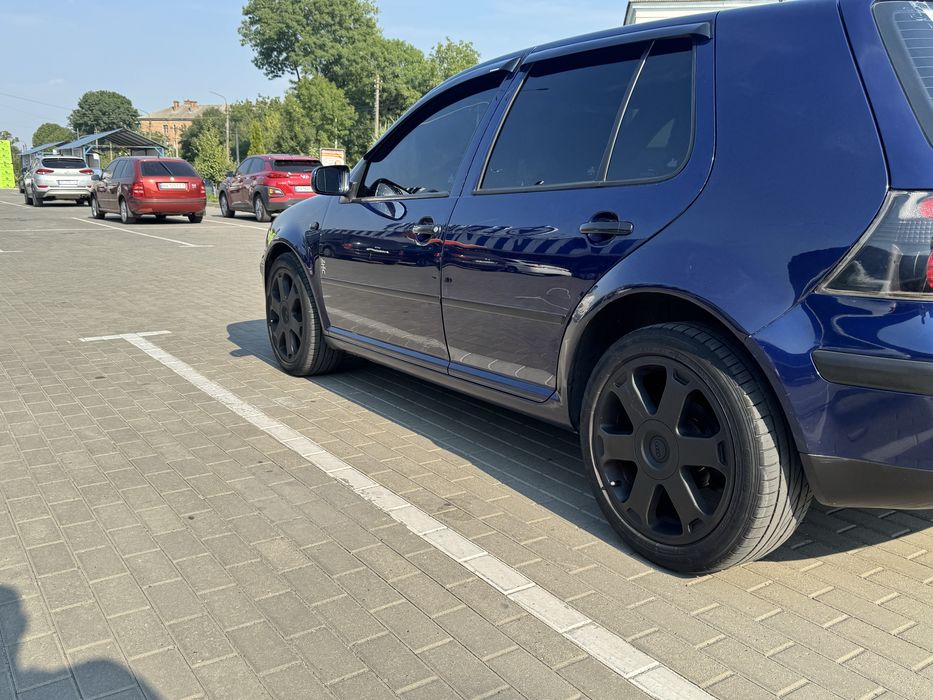 Volkswagen Golf 4