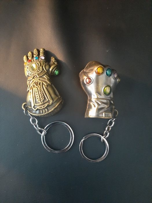 Marvel брелок Перчатка Бесконечности Марвел