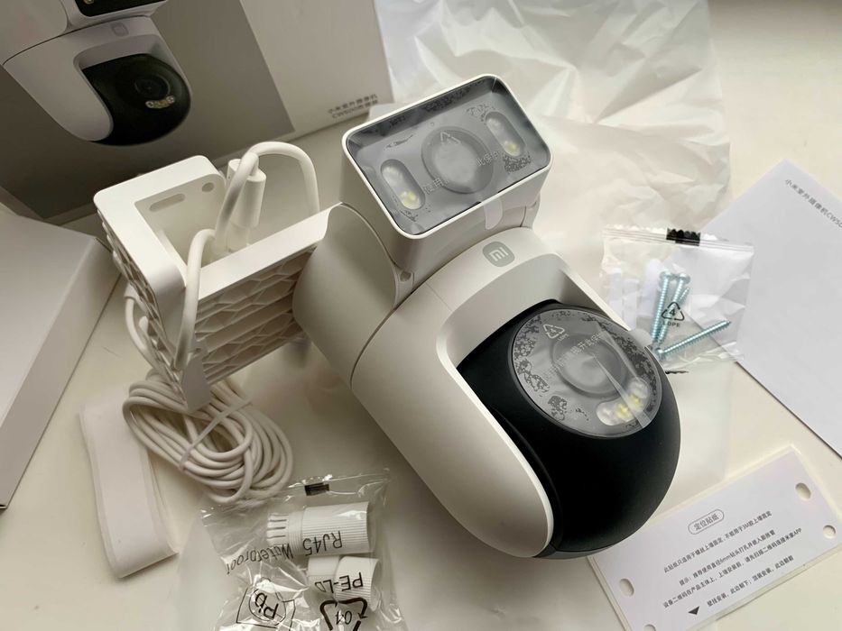 IP-камера Xiaomi Outdoor CW500 Dual (Wi-Fi 6, AI, IP66, подвійна)