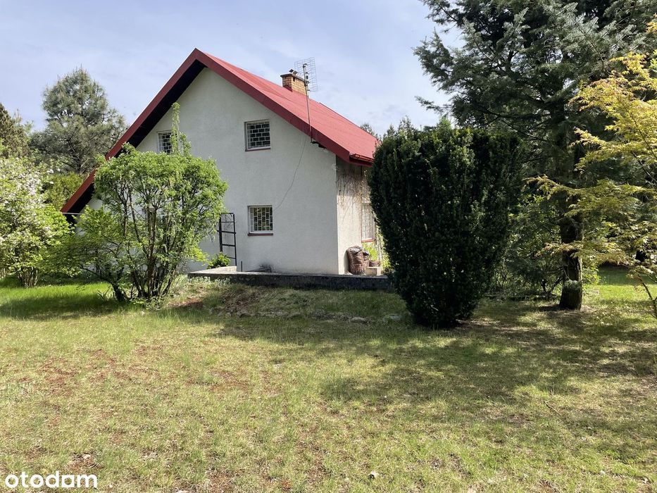 Domek z urokliwą działką niedaleko jeziora