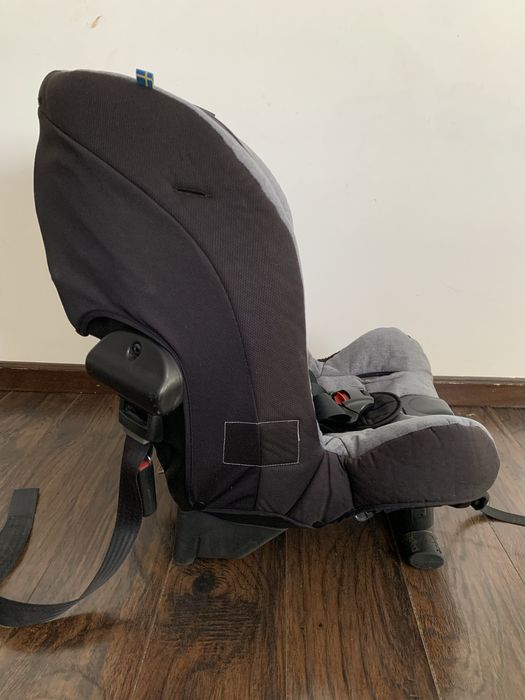 Fotelik Axkid Minikid RWF – do jazdy tyłem