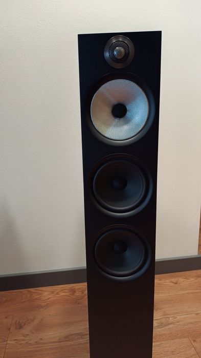 Підлогова акустика Bowers & Wilkins 603, Black