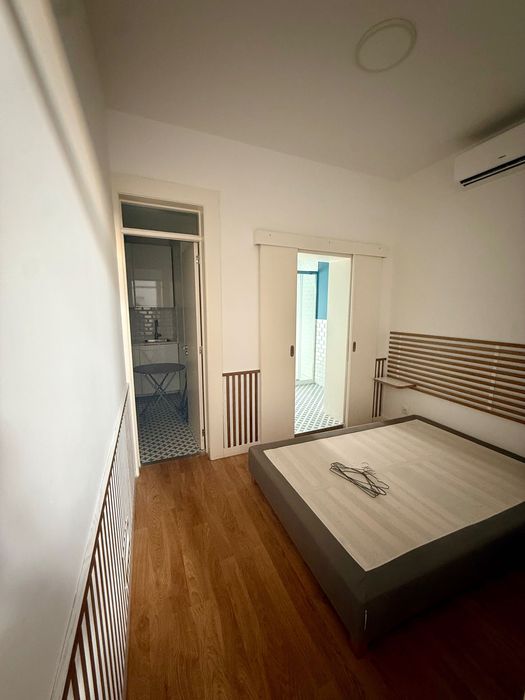 Arrendo T1 na ajuda mobiliado , equipado e totalmente remodelado
